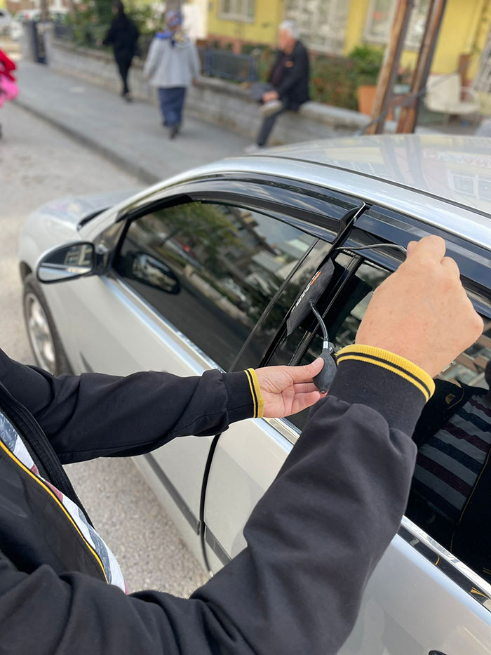 Kuşadası Oto Kilitçisi